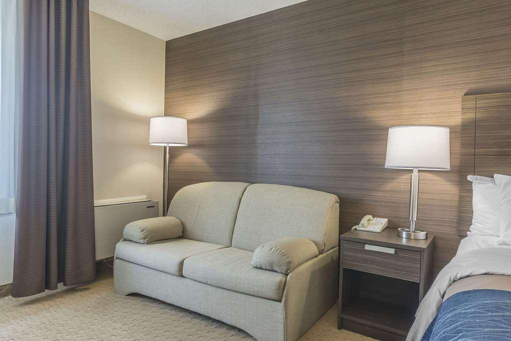 לוויס Comfort Inn חדר תמונה